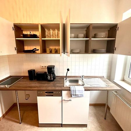 Vollausgestattet, Grosszuegig & Zentral Fuer Bis Zu 4 Apartment มัคเดอบวร์ก ภายนอก รูปภาพ